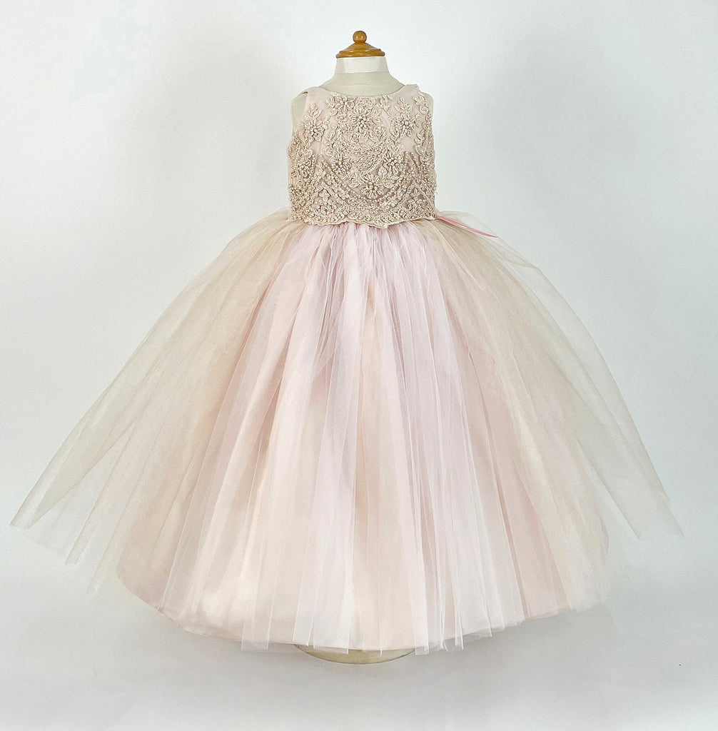 Vestido tafeta y tul peto bordado