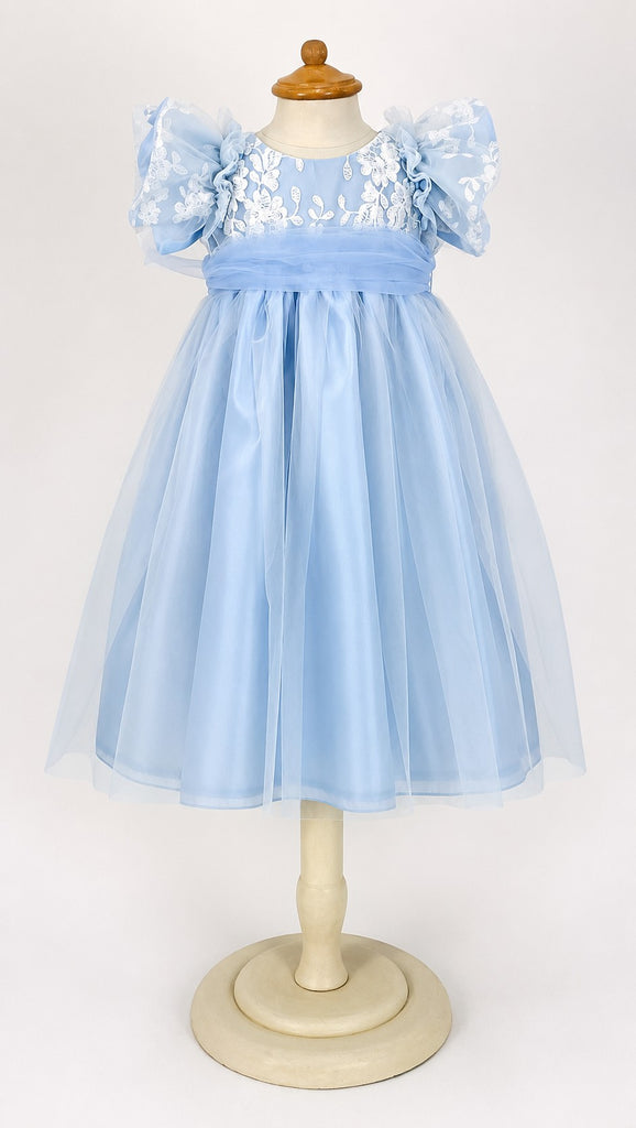Bata de tul bordado con falda de tul italy
