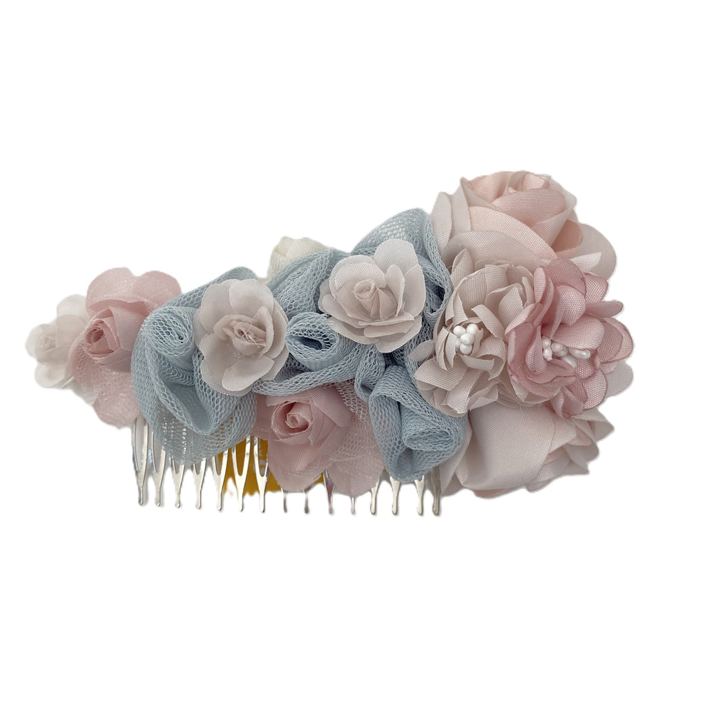 Peineta de flores con tul