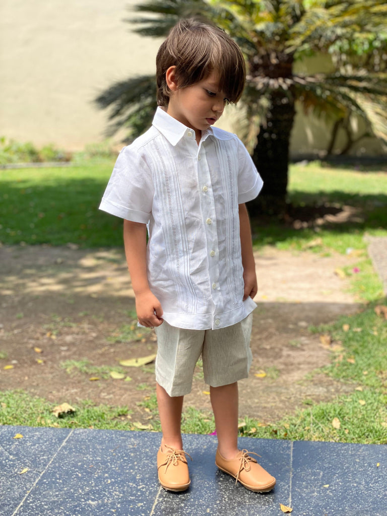 Guayabera manga corta cuello sport lino