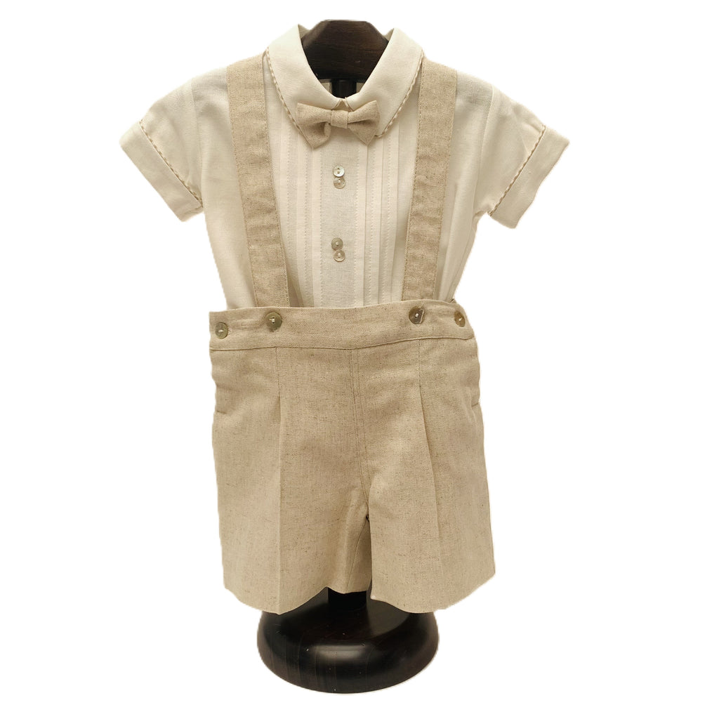 Traje de lino guayabera alforzada con botón