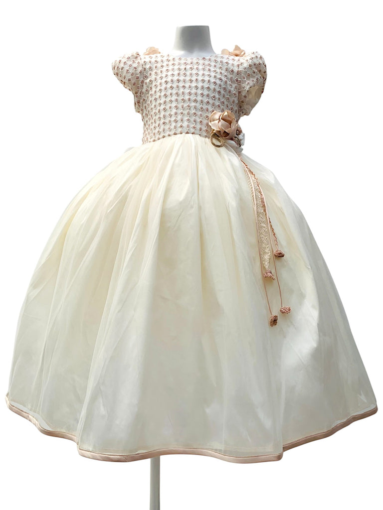 Vestido menina peto bordado espalda en V rosetones