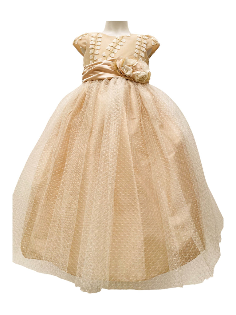 Vestido satín peto bordado falda punteada