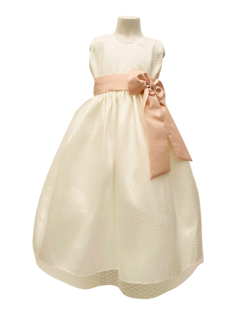 Vestido con fajero tul de red sin manga