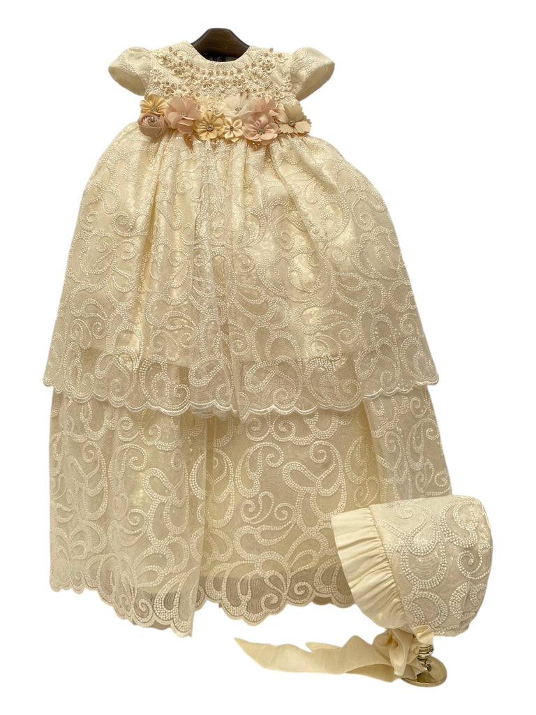 Ropón desmontable bordado y peto con perlitas