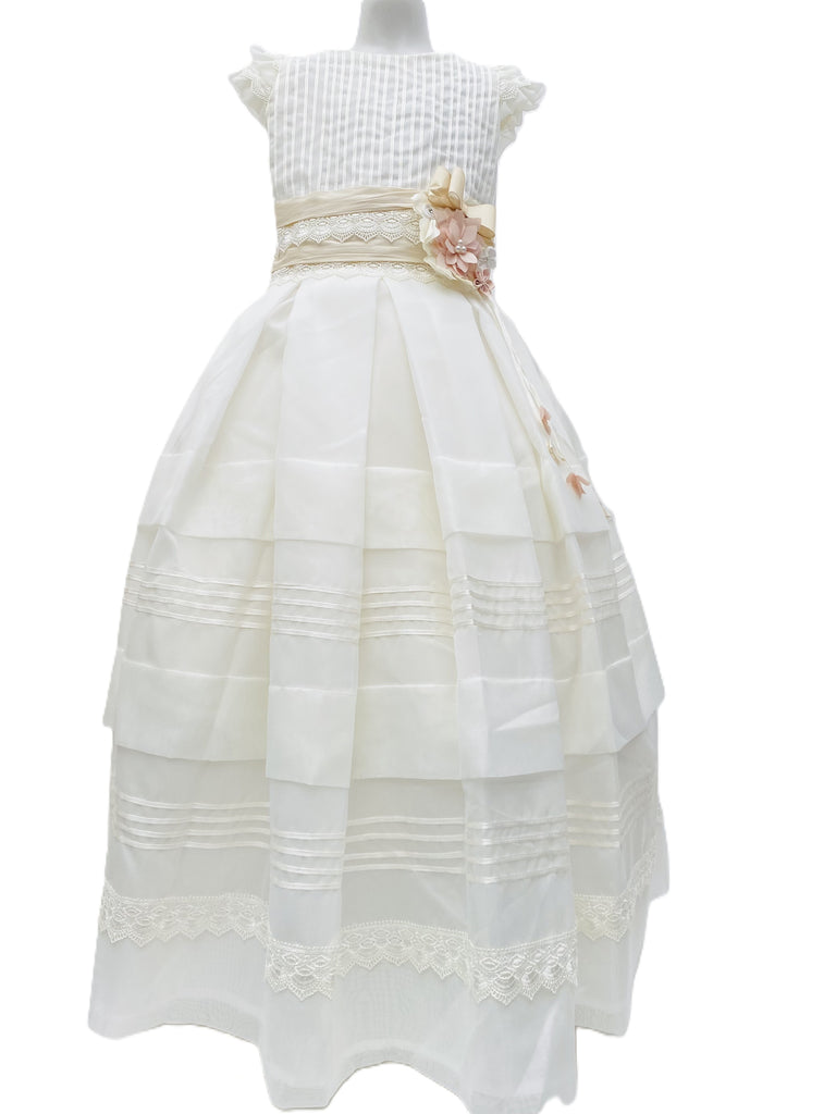 Vestido manga japonesa peto lineal falda organza