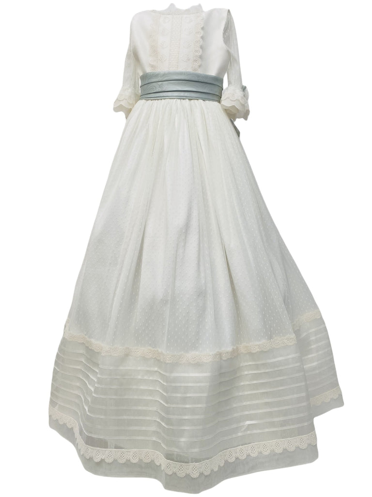 Vestido Español organza y tira bordada manga 3/4