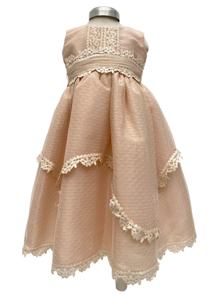 Bata de tafeta doble falda de tul mesh