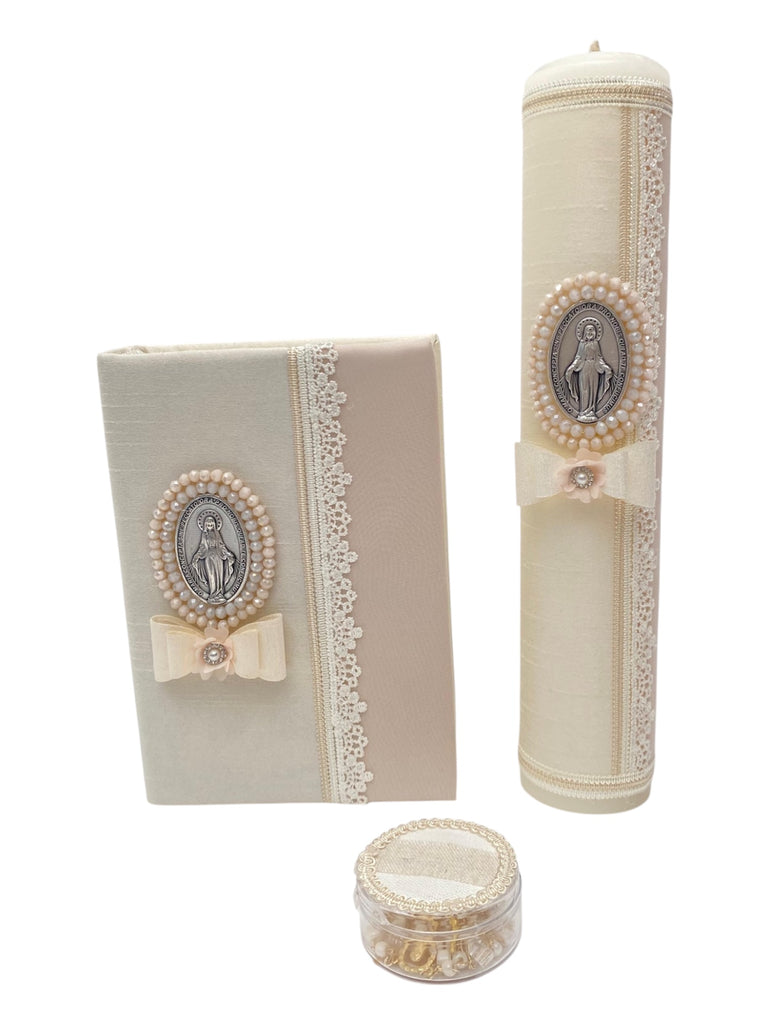 Juego de comunión forrado con medalla y moñito