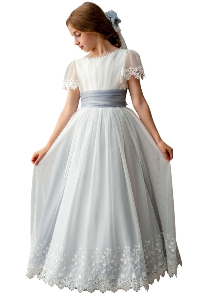 Vestido español encaje bordado en falda y espalda