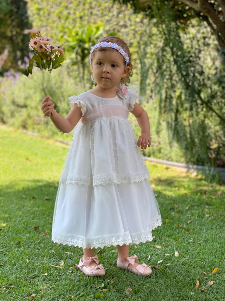 Bata tul tira bordada