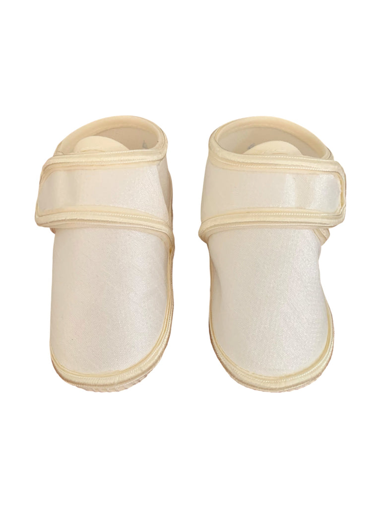 Zapatito shantug para bautizo