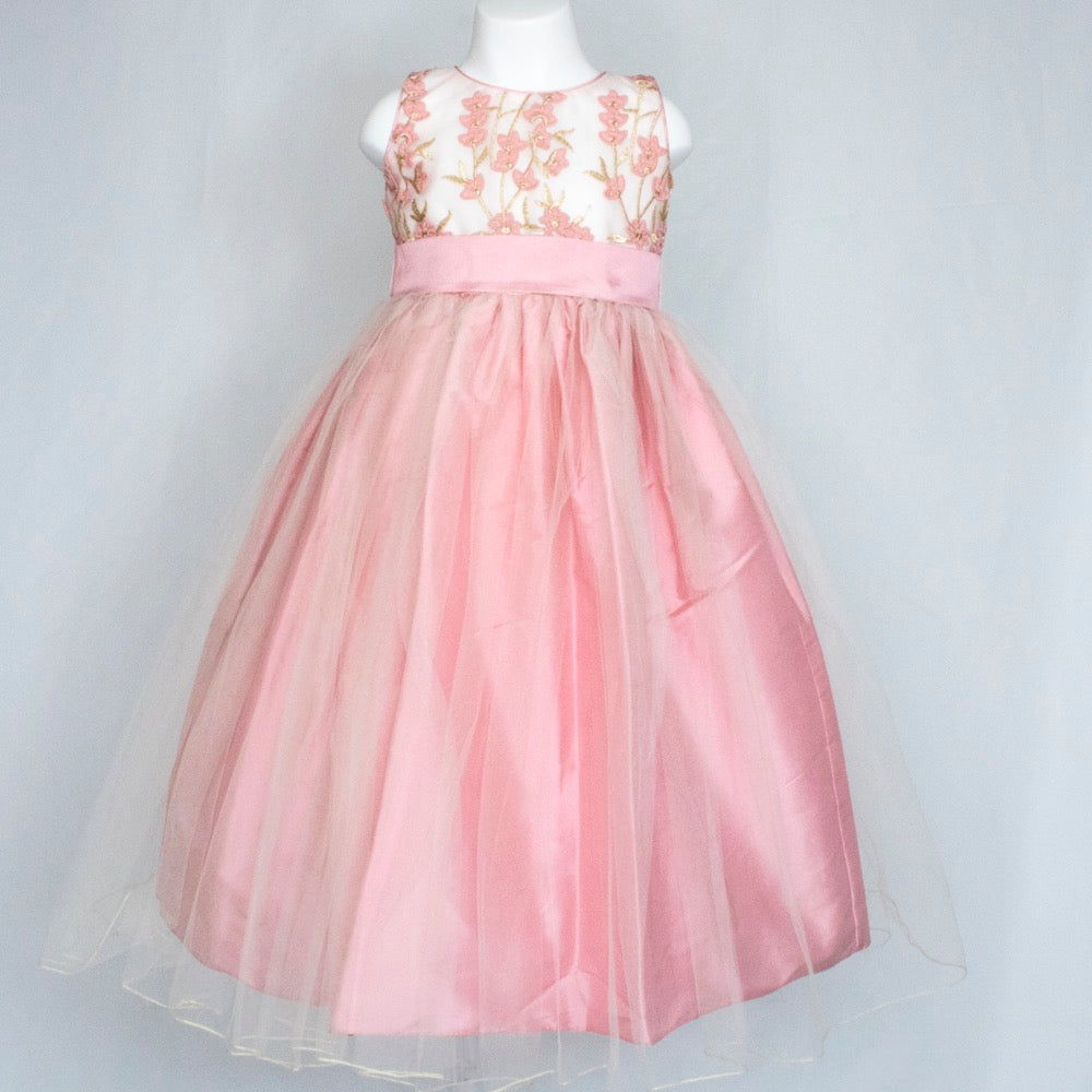 Vestido para ceremonia bordado flores